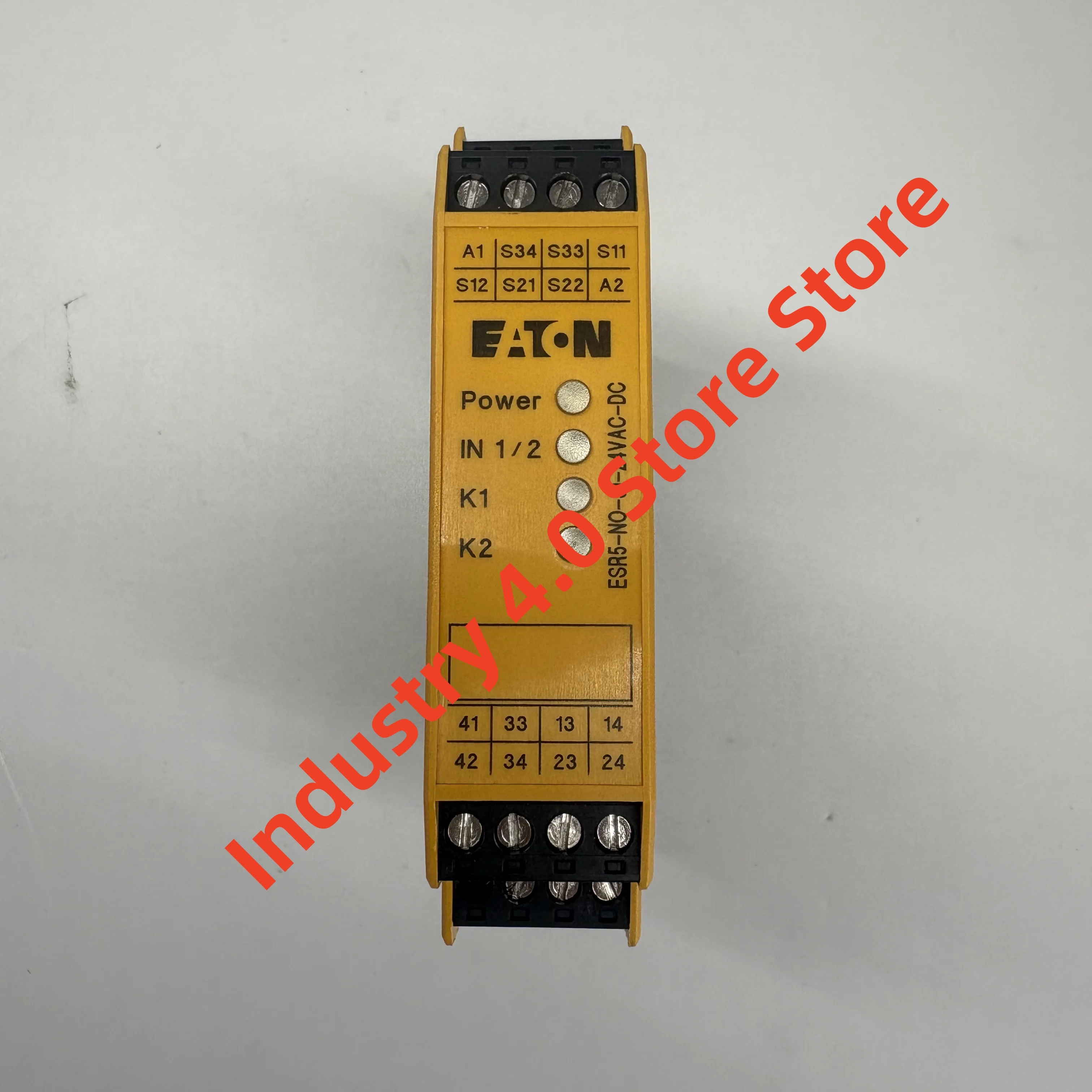 Relai Pengaman ESR5-NO-31-24VAC-DC baru