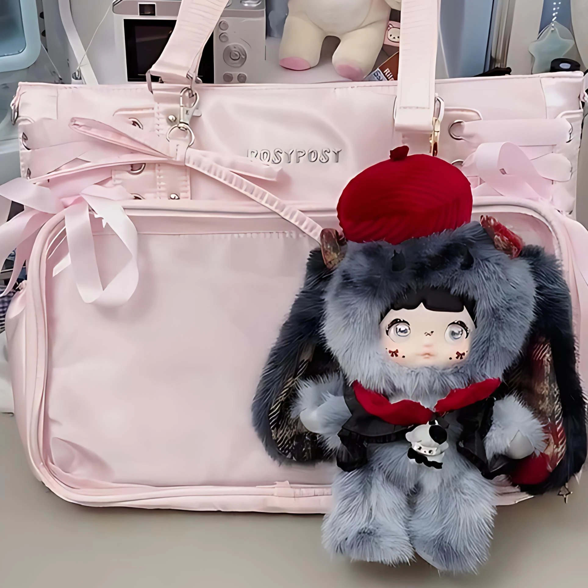 Sure Fun Nommi sulla serie dell'infanzia Scatola cieca Carino Nommi Vinile Giocattolo per il viso Scatola misteriosa Kawaii Anime Doll Borsa a sorpresa Ciondolo