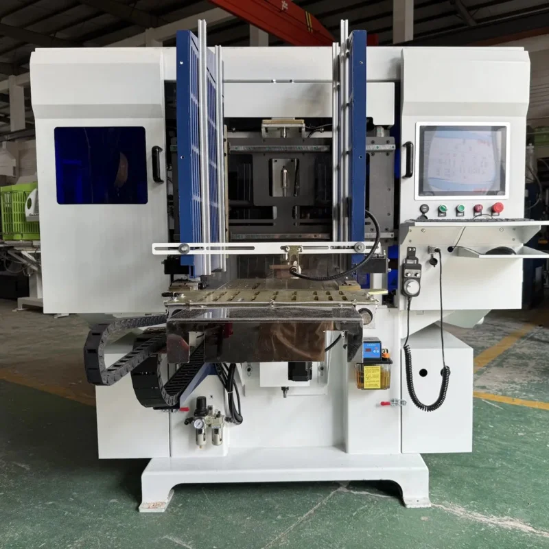 

Automatic CNC Copy Milling Machine Dual Spindles 9Kw Motor Oscillating Sanding For Chopping Board Pizza Plate Easy Operate