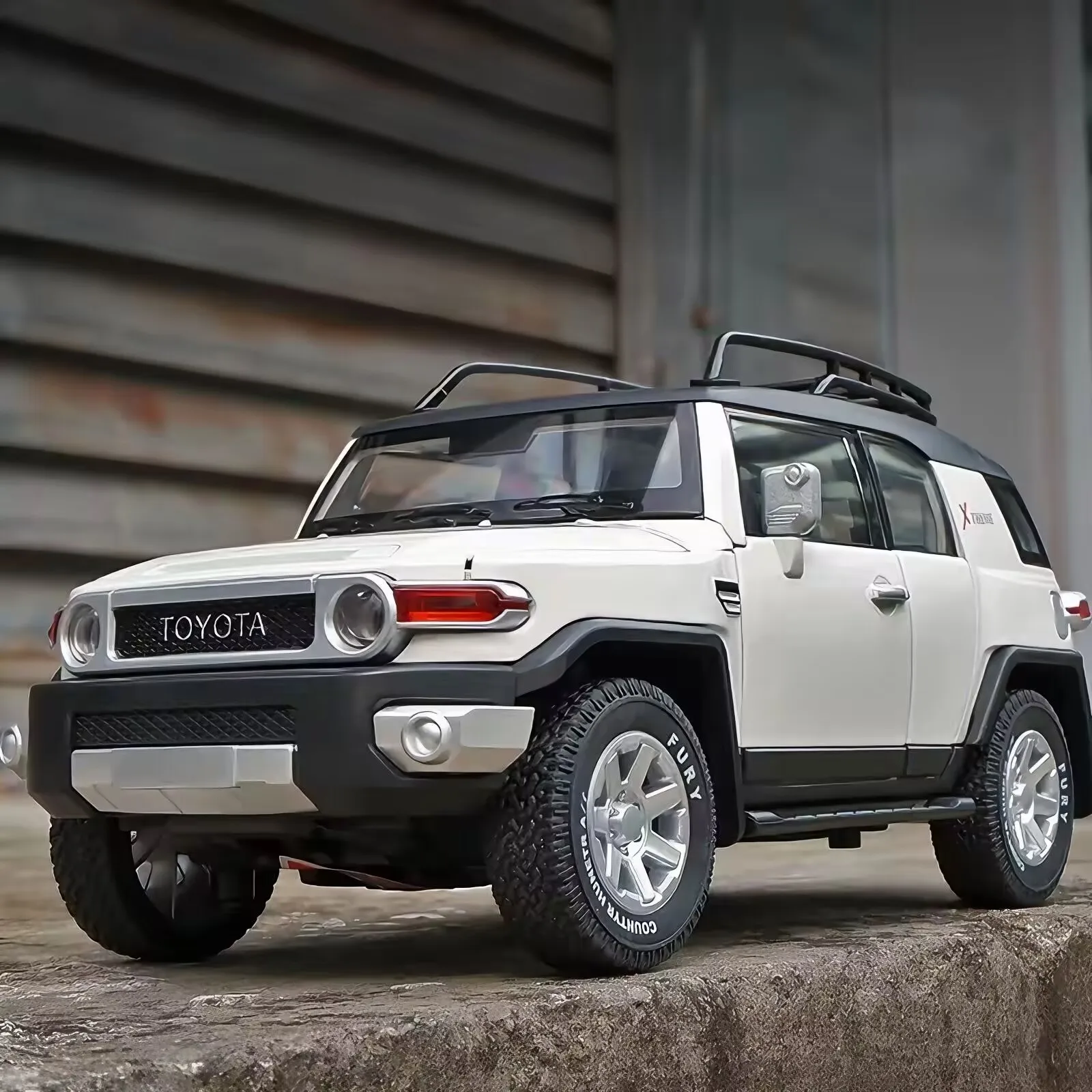 1/24 Toyota FJ Cruiser SUV Alloy Car Model Diecasts Metal Off-road Vehicles Car Model Simulation Sound Light Childrens Toys Gift