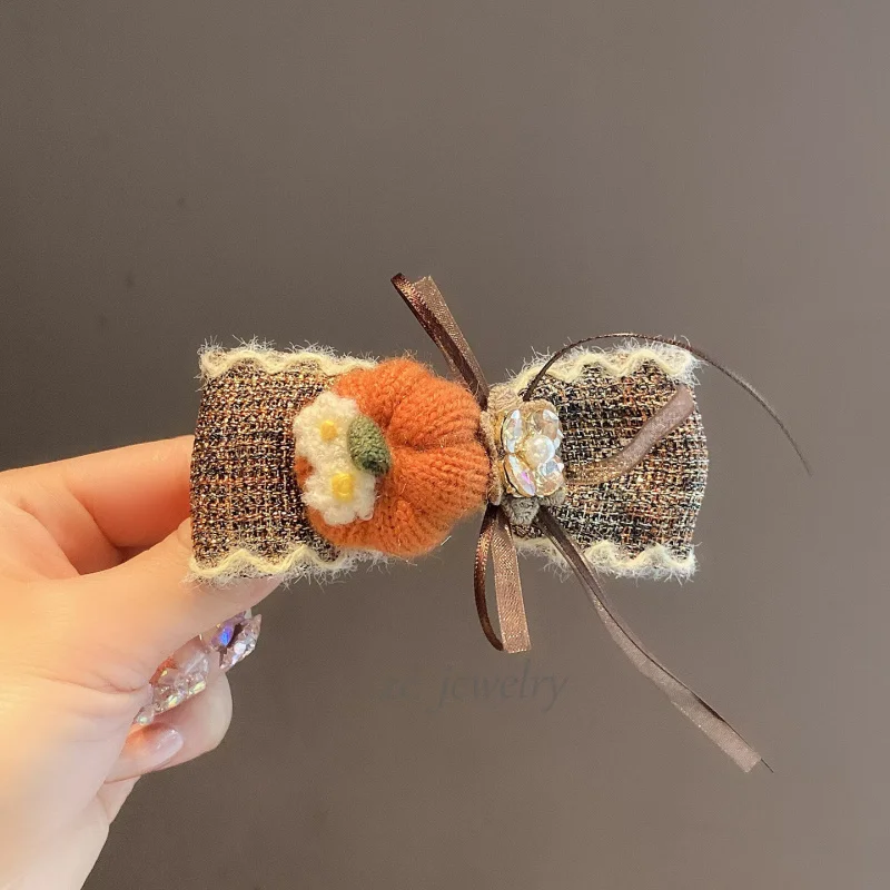 

High-End Sweet Pumpkin Shiny Diamond Bow Hair Clip for Women Cute Wool Side Bangs One-Word Clip Hairpin Hair Accessory