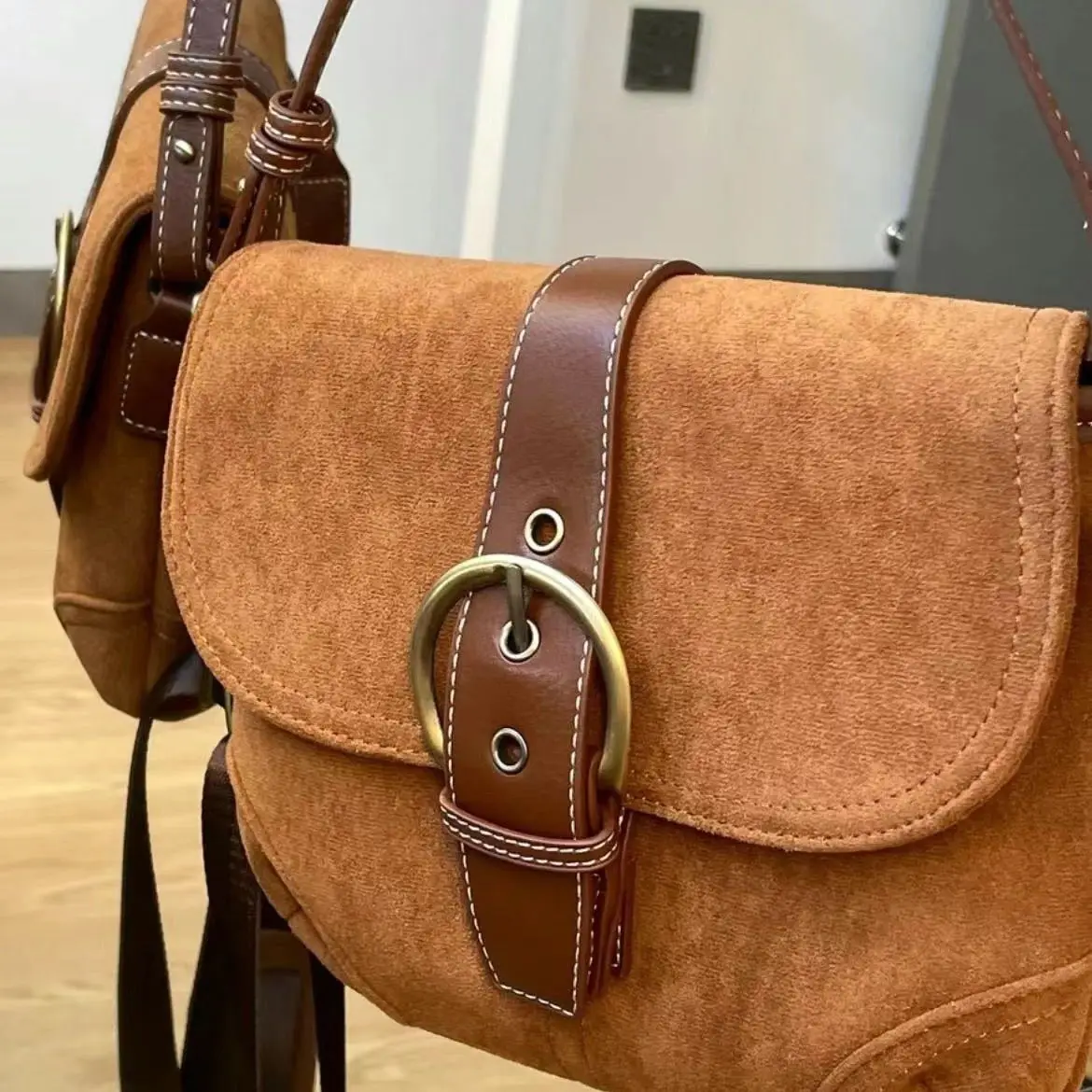 Miyagawa brązowa jedna torba okrakiem na ramię mała torba siodełko siodełko popularne modne proste damskie eleganckie torby Crossbody