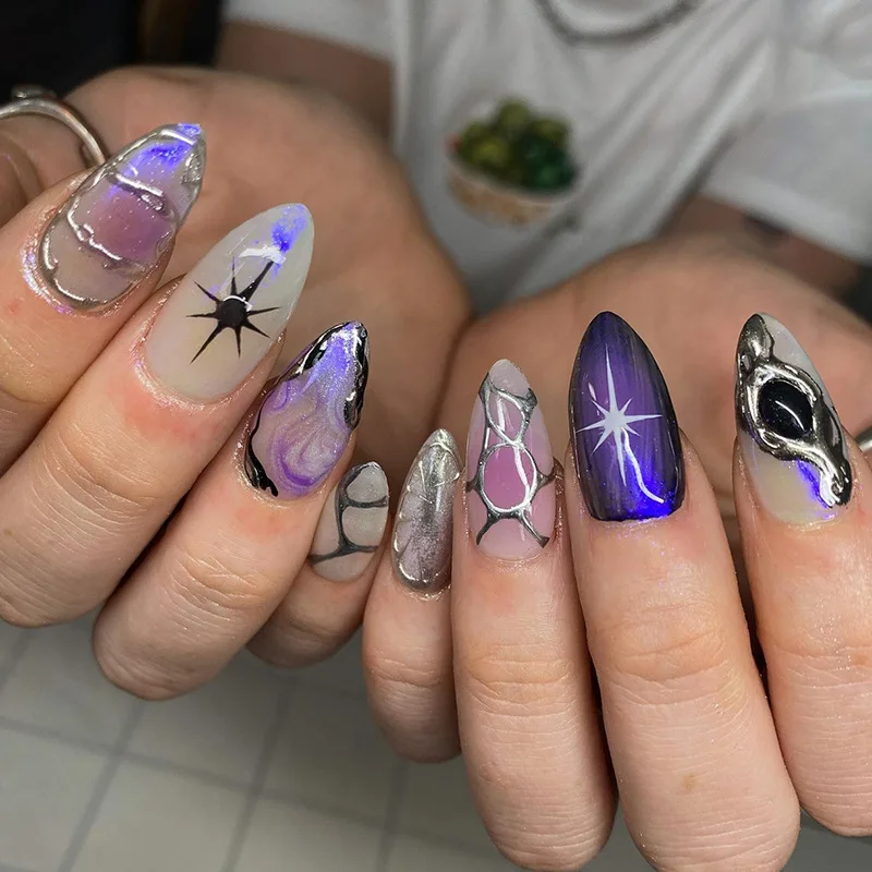 24 Stück glitzernde kurze Mandel-Nägel-Sets zum Aufdrücken, fertiges Stern-Design, silbernes Katzenauge, falsche Nagelkunst, wiederverwendbar, einfache künstliche Nägel