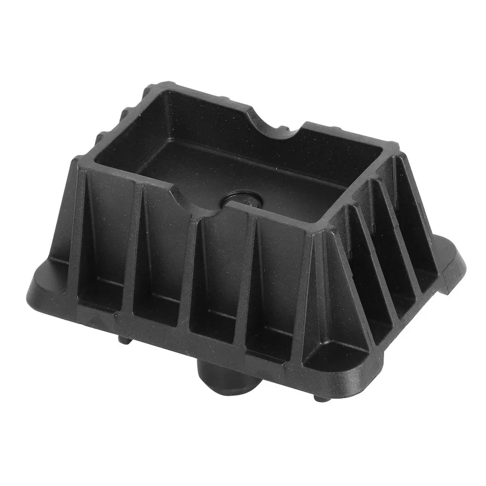 Underbody Adapter Jacking Pad Stable Characteristics High Reliability New Condition Precision Molded OEM 51717164761