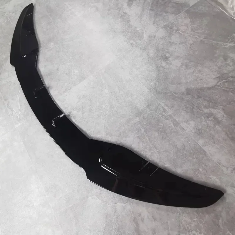 Variant: Glossy Black