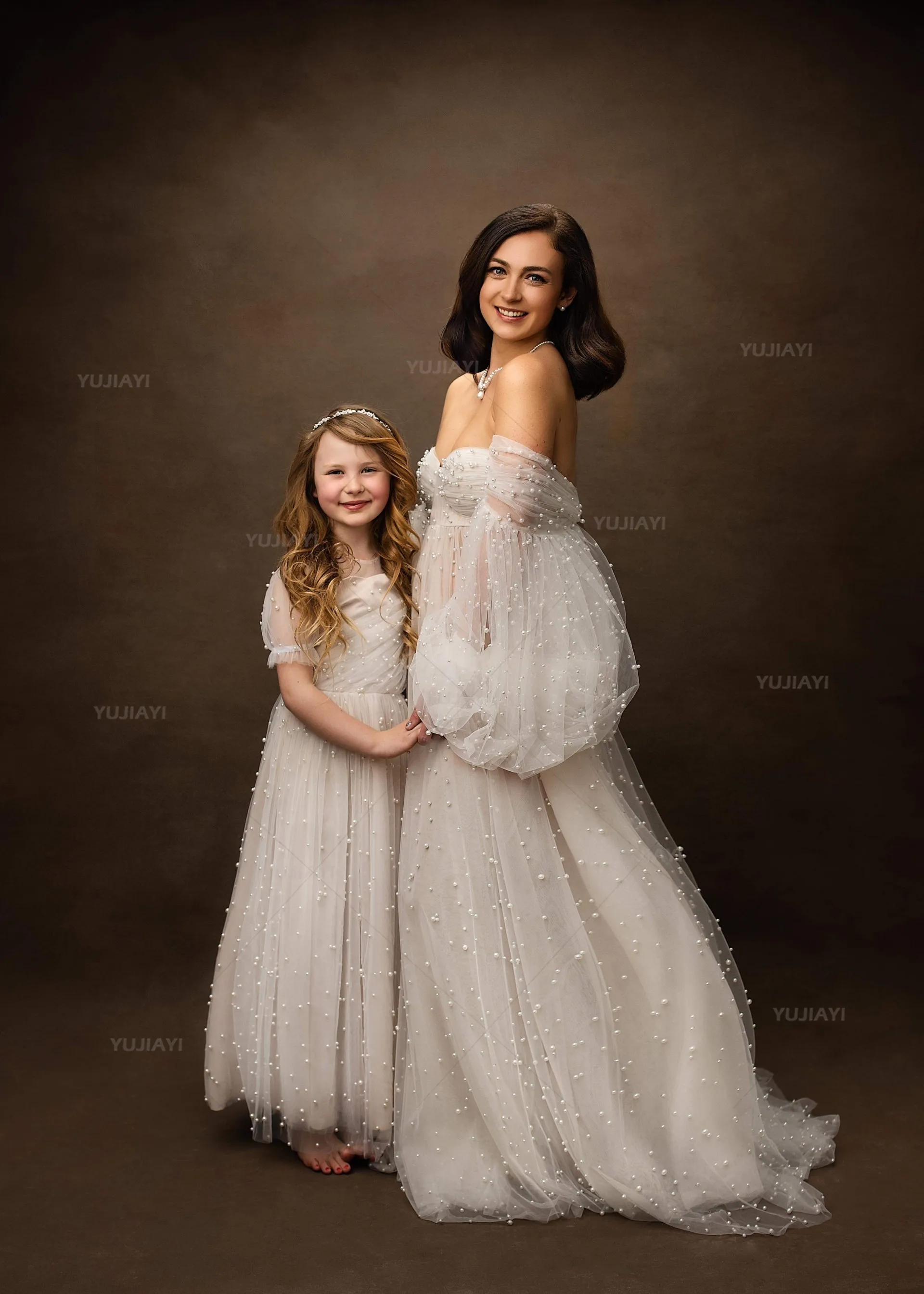 Mother and Kids Tulle Pearl Dress Off Shoulder women Long Dress Mommy and Me Birthday Party Prom Gowns for Photo Shoot