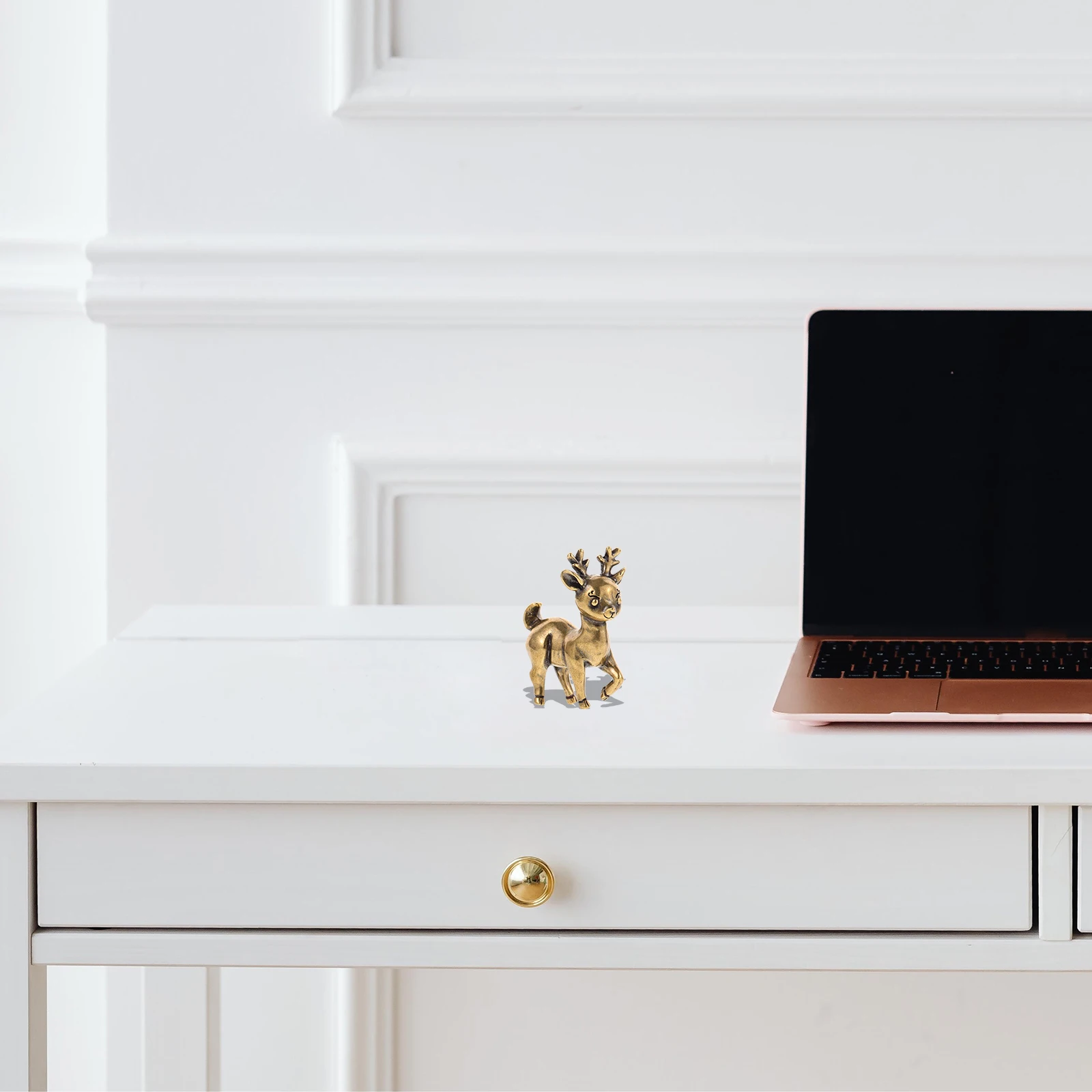 

Brass Deer Statue Vintage Small Brass Craft Decoration Indoor Desktop Deer Ornament Animal Decor Animal Statue Decor