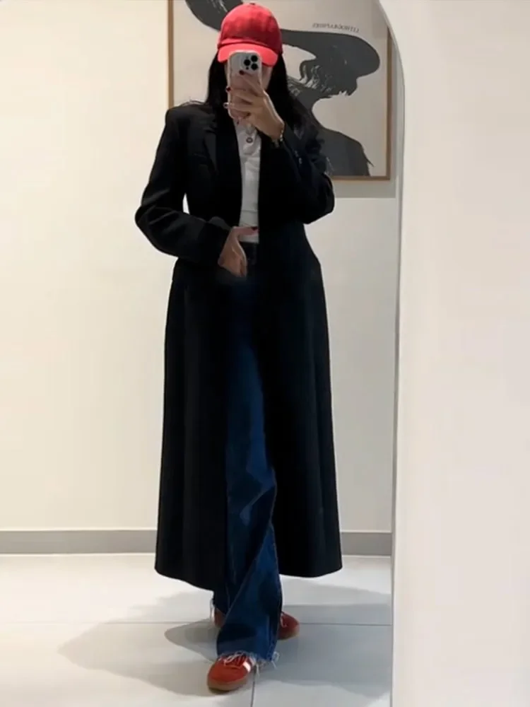 Fashion Office Lady Blazer Jacket Shoulder Pad Long Sleeve Lapel Female Coat 2025 Spring Button Pocket Lady Commuting Outwear