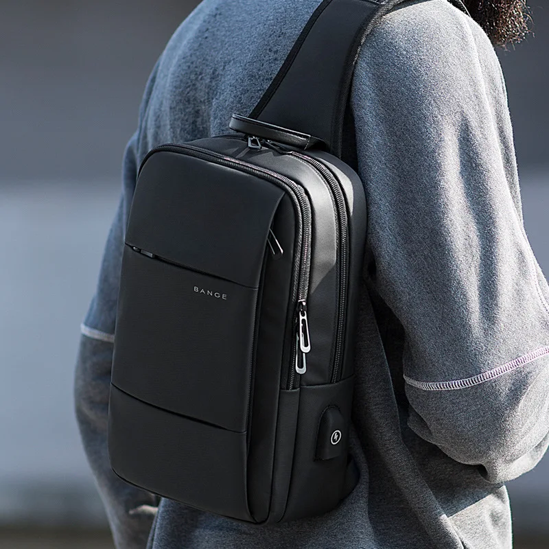 

New Stylish and Versatile Leisure Oxford Fabric Outdoor Sports Men's Chest Bag and Crossbody Bag