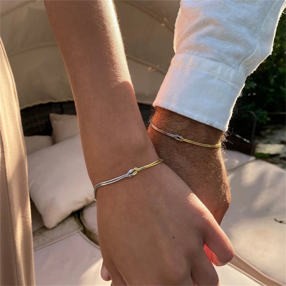 Valentine\'s Day Gift Stainless Steel Snake Chain Bracelet Handmade Knot Gold Plated Jewelry Neutral Bracelet