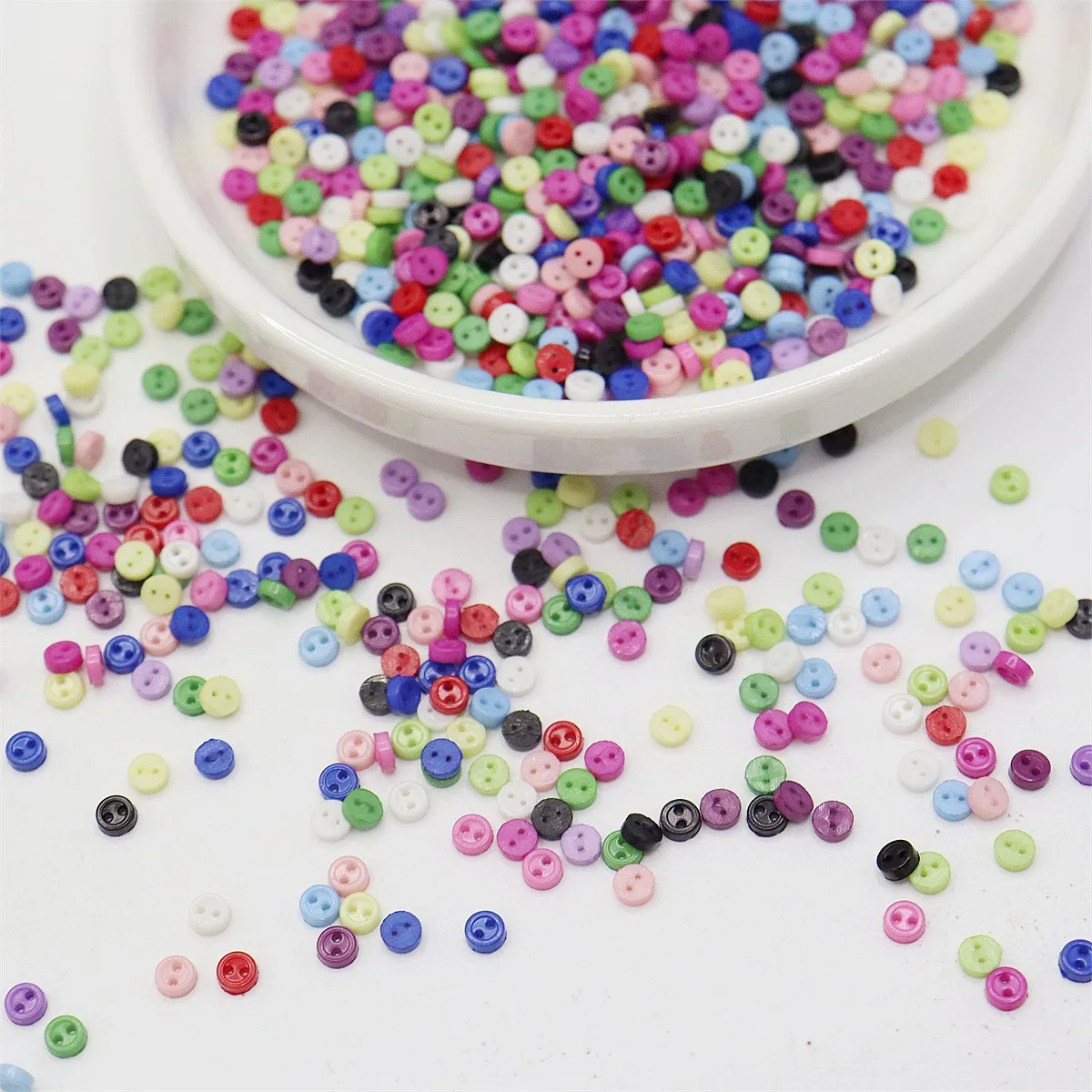 250pcs 3mm Mini Black/White/Multi 2 Holes Round Tiny Buttons DIY Handmade Sewing For Dolls Soft Toys Clothes