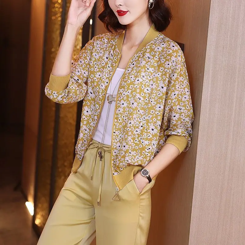 

Fashion Baseball Uniform Round Neck Jacket Women's Summer 2023 New Casual Long-sleeved Chiffon Print Casual Jacket Top Female