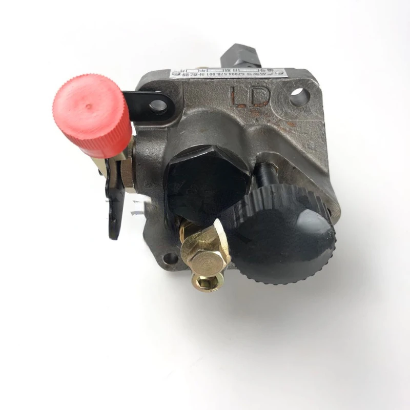 FOR Dongfanghong 904 tractor agricultural machinery accessories with sensitivity built-in distributor SZ804.57B.001 distributor