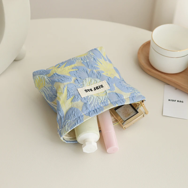 Cosmetic Bag Women\'s Small Yellow Purple Flower Portable Coin Purse Cosmetic Lipstick Cushion Storage Bag Commuter Clutch Bag