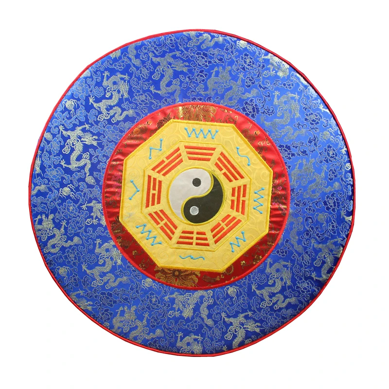 

bow down to the mat, bow down to the Buddha mat, and use Taoist supplies for the cushion of Tai Chi Bagua futon in temples.