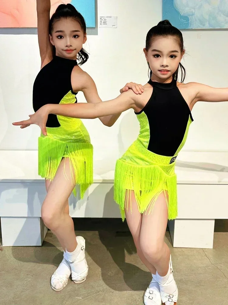 새로운 어린이 룸바 차차 삼바 라틴 댄스 복장 소녀 볼룸 댄스 드레스 술 스커트 프린지 라틴 연습 드레스