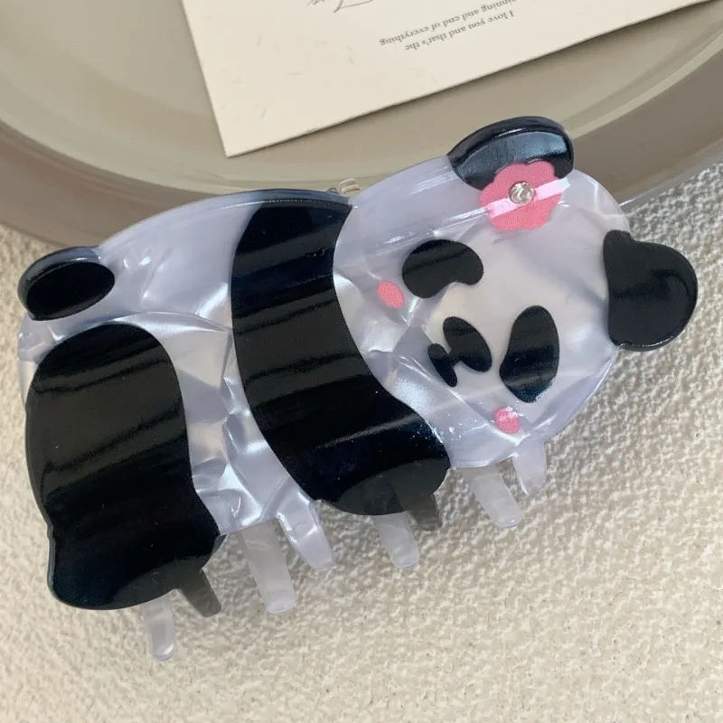 Super Cute Animal Panda Hair Claw Clip National Treasure Panda Eating Bamboo Hair Clip Duckbill Clip Akcesoria do włosów dla kobiet