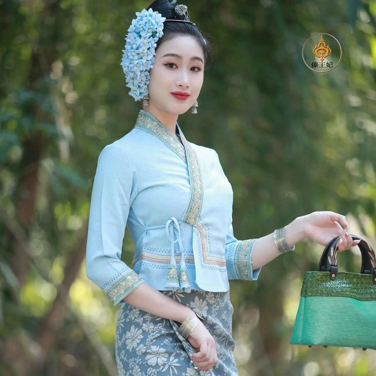 تايلاند الملابس النسائية داي الملابس التقليدية العرقية عارضة سليم صالح الأدبية المرأة دعوى التايلاندية نمط المحكمة اللباس #6