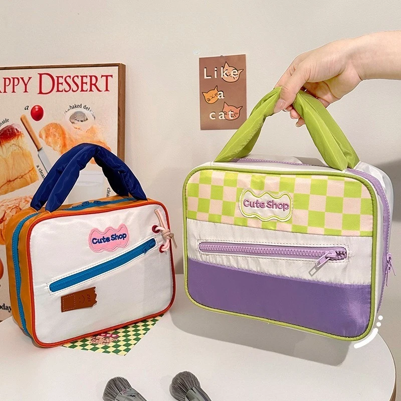 

Cute Women's Makeup Bag Large Capacity Portable Travel Storage Cosmetics Toiletry Storage Handbag Multi-Functional Makeup Bag