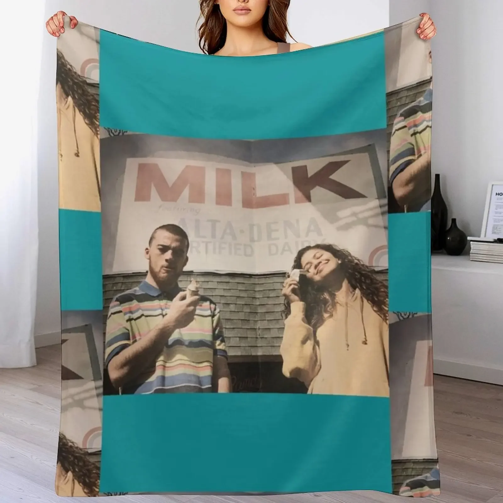 

Fezco Throw Blanket Cozy Sofa Blanket for TV Watching Napping