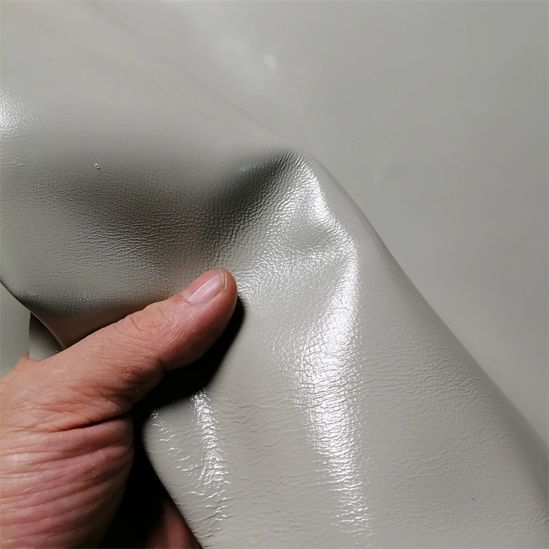 

1/1.1mm Medium Grey Patent Paint Leather. First Layer Leather. Real Leather. Handmade DIY For Bags And Shoes. Whole Sheepskin