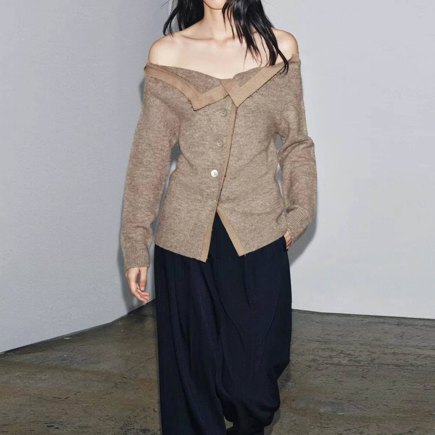 Z Sweet Faion Casacos de malha de um ombro para mulheres Sli Personali European Sle Long Sve Color Card...