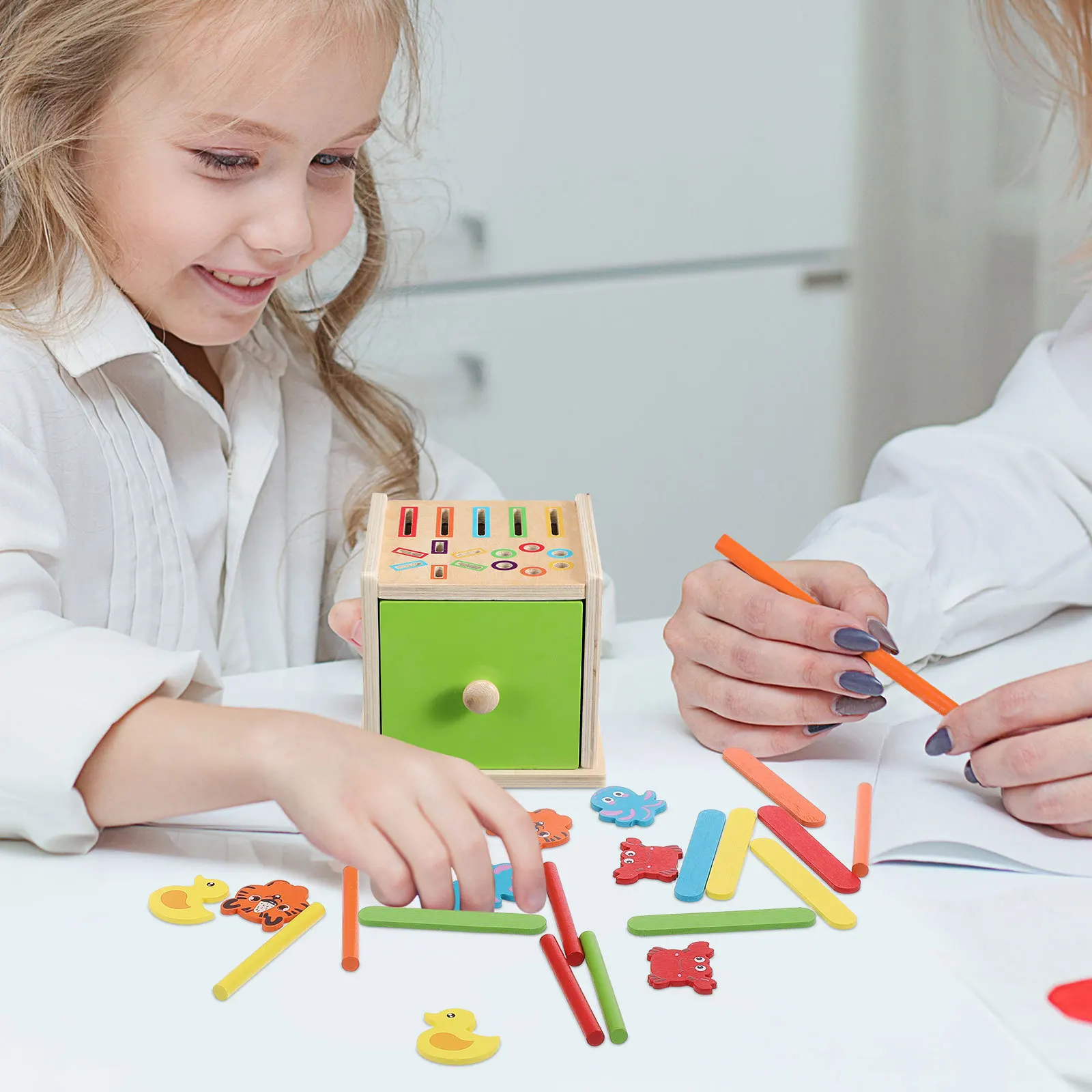 ชุดเกมจับคู่รูปทรงไม้ 1 ชุด สำหรับเด็กเล็ก เกมฝึกการจดจำสี แรงบันดาลใจจากมอนเตสซอรี่ อุปกรณ์การเรียนรู้สำหรับเด็กเล็ก