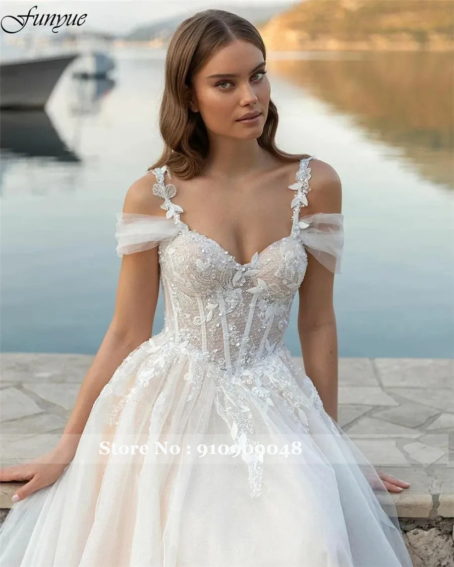 Funyue Fairy Beach Wedding Dresses For Woman Chapel Train Bridal Gown Off Shoulder A-Line Tulle Lace Appliques Vestidos De Novia