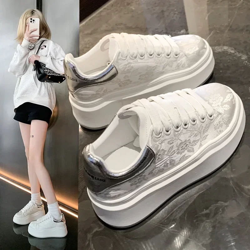 Small White Shoes Clogs Platform Wedge Basket SyfIyno Casual Female Sneakers Creepers Summer New Sports Leisure Shoes Woman