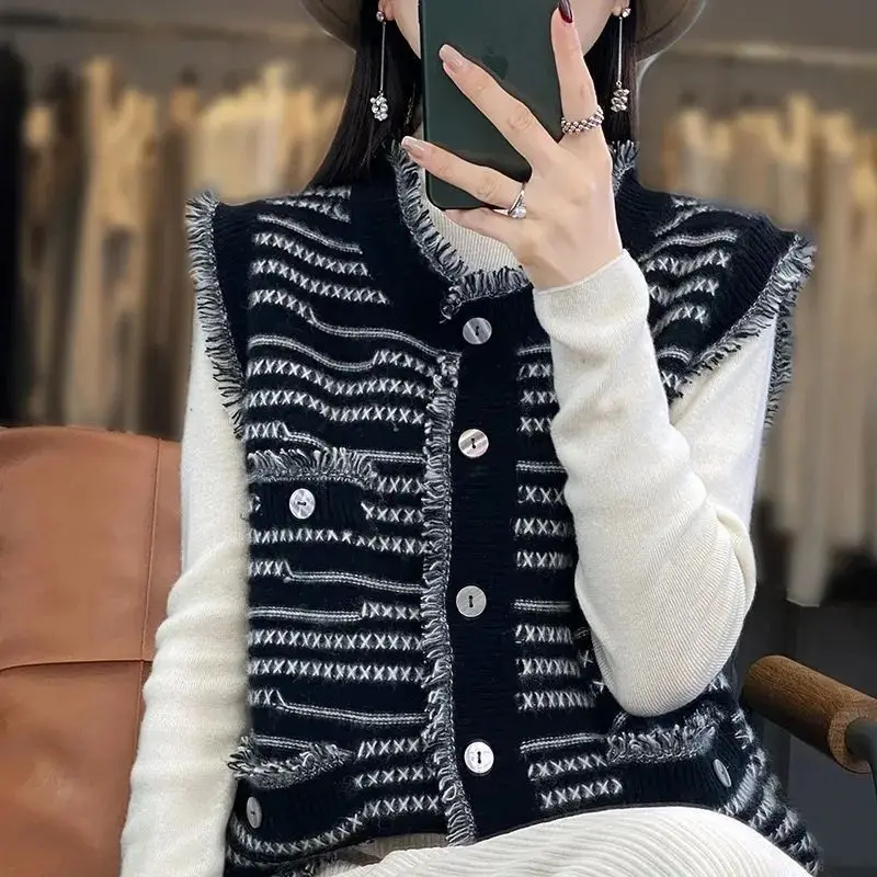 Autumn Winter New Women Tassel Versatile Layered Knitted Sweater Cardigan Vest Casual Sleeveless Striped Contrasting Camisole