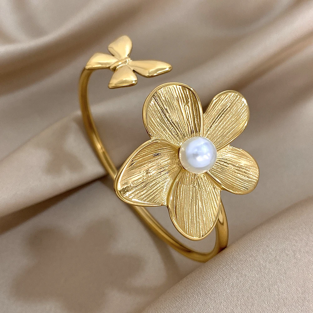 

Trendy Flowers Stainless Steel Charm Bracelet for Women Sweet Gold Color Cherry Blossom Floral Open Cuff Waterproof Cuff Jewelry
