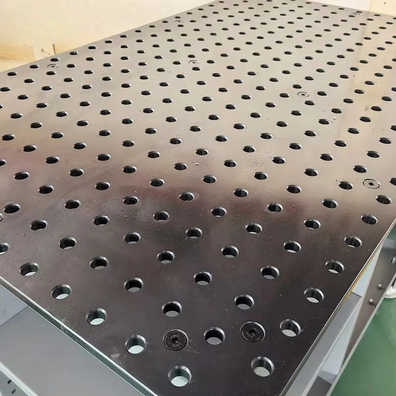 

Heavy- D Welding Tle With Mm Square Hol And Robust Steel Roof
