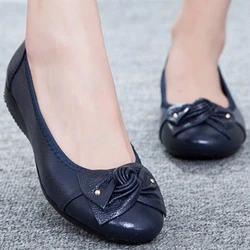 Spring Autumn Genuine Leather Loafers Breathable Women Flats Ballet Shoes Woman Slip On Casual Shoes Mother Shoes Big Size 35-43