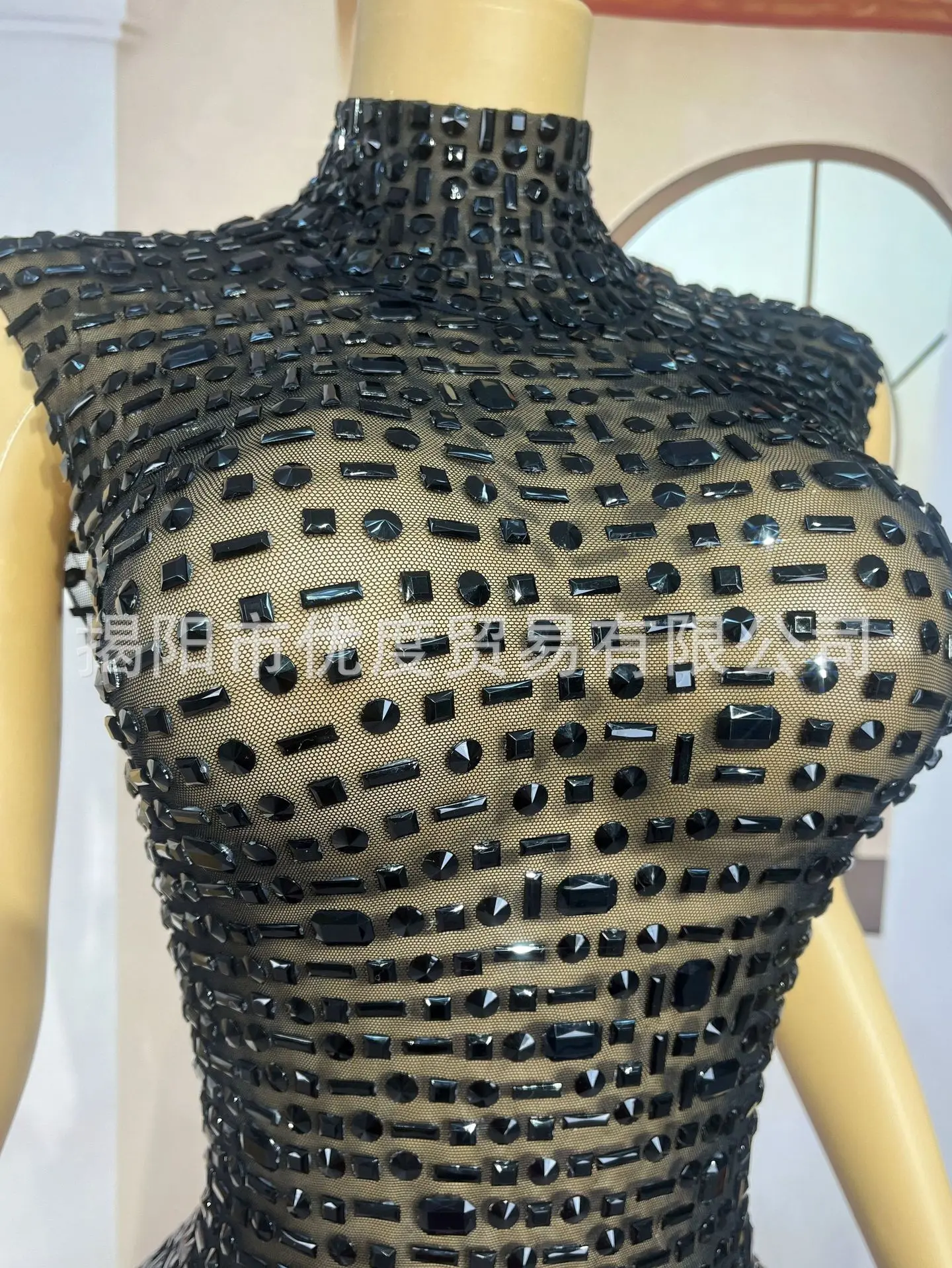 Tempérament Sexy strass scintillant fête d'anniversaire tapis rouge fête Performance robe coquille noire Abito Da Sera Di Lusso