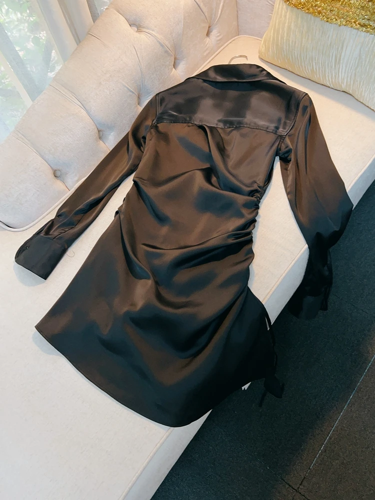 Ele Bla Satin de soie irt Dr avec plis couchants à la taille longue Sve taille haute V-ne A-line Silhouette pour femme