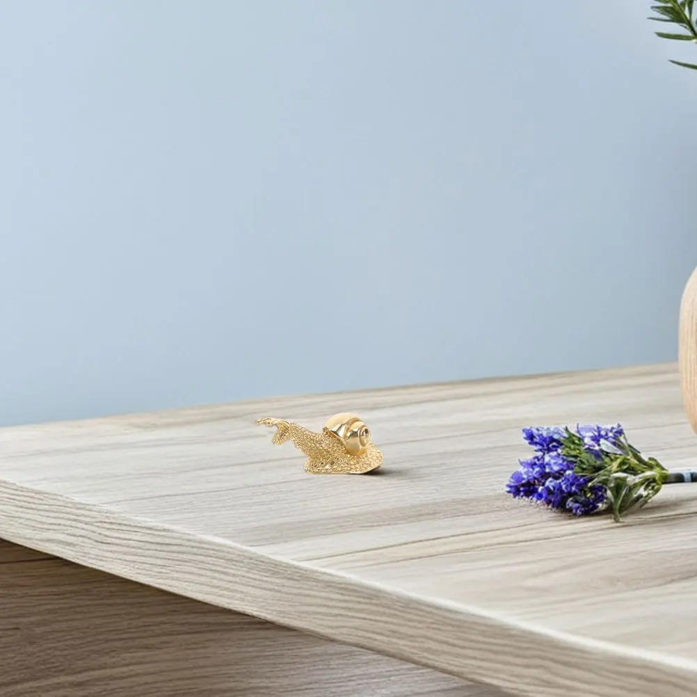 

2Pcs Brass Snail Shaped Cabinet Handles Vintage Style Decorative Drawer Knobs Kitchen Bedroom Wardrobe Pulls Furniture Hardware