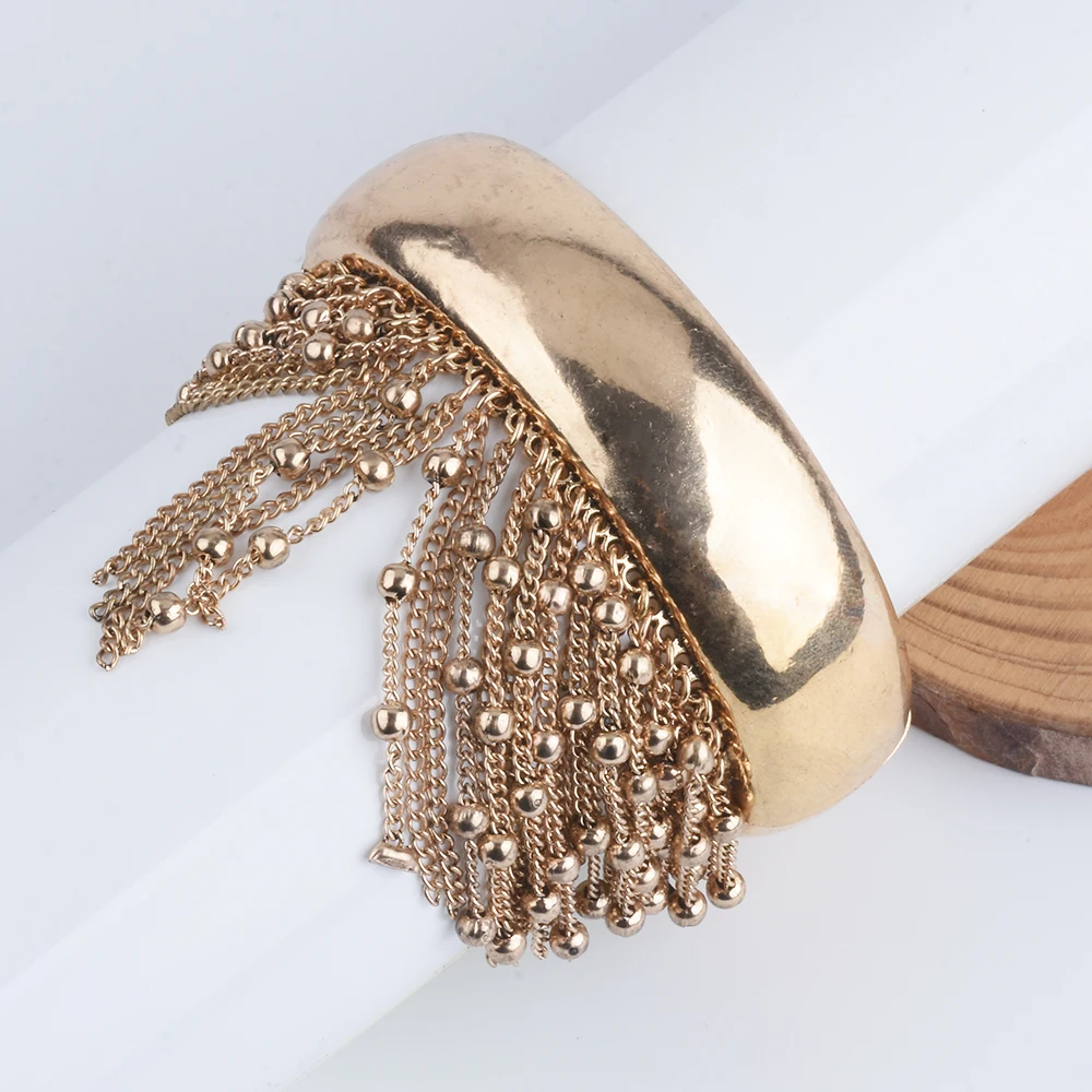 Fashion Trend Golden Hard Metal Punk Thick Wide Opened Bangles Bracelets Women Vintae Statement Chains Tassel Bangle Jewelry