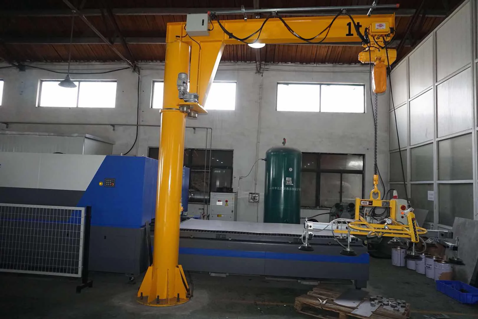 Factory Sales Customized Slewing Cantilever Workshop Crane High Efficiency Movable Electric Lift Crane