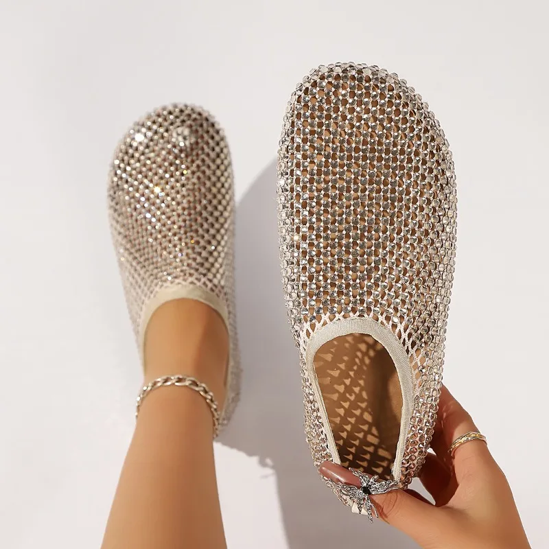

Summer 2026 New Hollow Breathable Thin Section Flat Bottom Roman Sandals Full of Stars Rhinestone Single Shoes Female