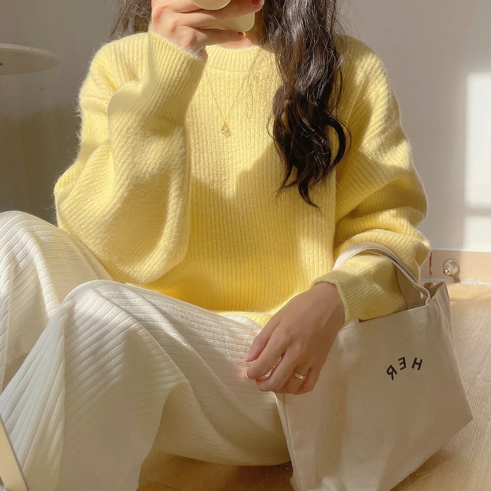 

Soft Milk Yellow Sweater Women's Pullover 2025 Autumn Winter New Design Sense Niche Loose Lazy Wind Outer Wear Knitted Sweater