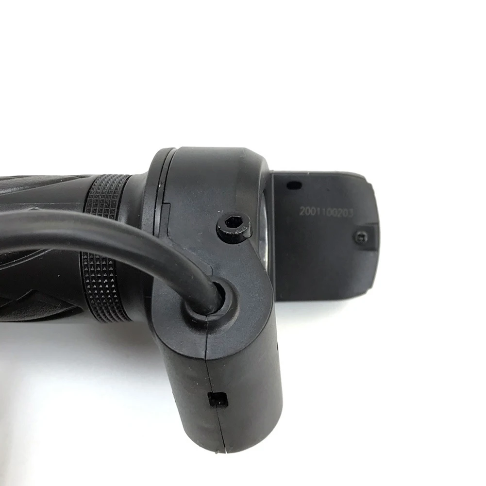 

1Pair 6 Wire Electric Bicycley Throttle Grip W/ LCD Display 36V Handlebar Grip Electric Bike Twisting Throttle Grip Replace Part