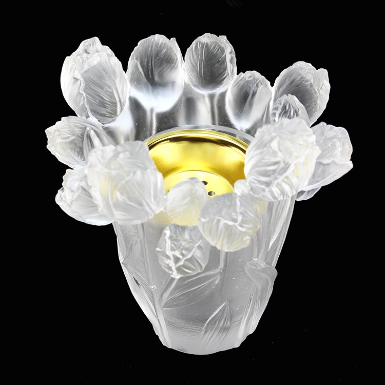 

Wholesale of new and uniquely designed white tulip glass incense burner gift crafts