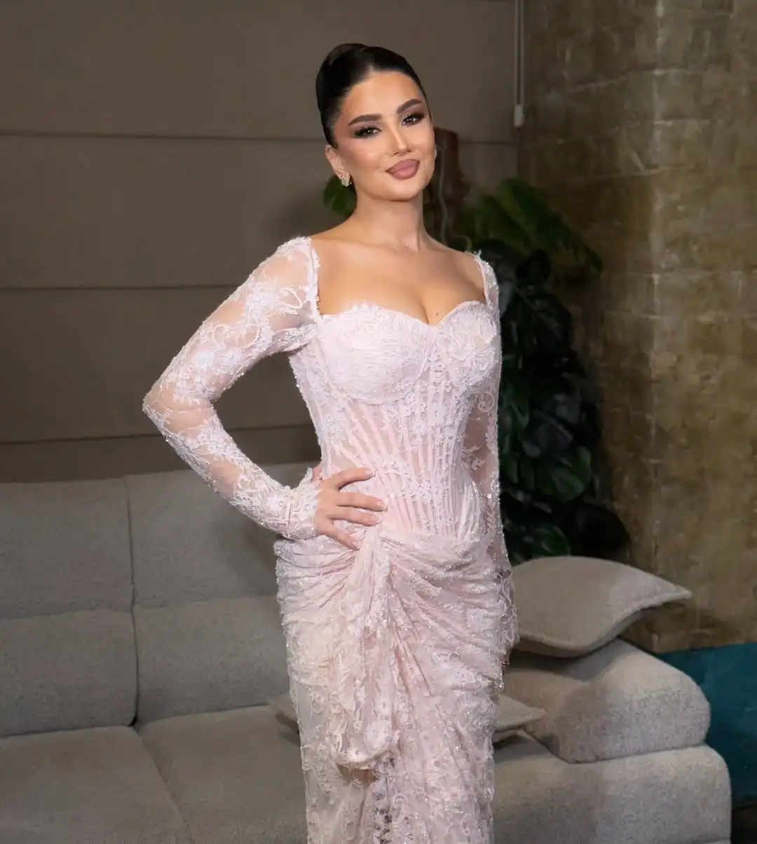 Design Sexy hors de l'épaule arête de poisson Illusion broderie taille plissée fente latérale soirée sirène robe de soirée formelle