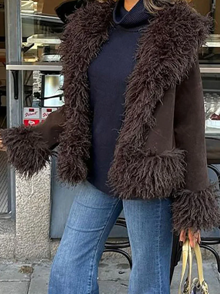 

Office Lady Fashion Woollen Slim Fit Short Outwear New Winter Warm Solid Color Coat 2025 Elegant Women's V Neck Spliced Jacket