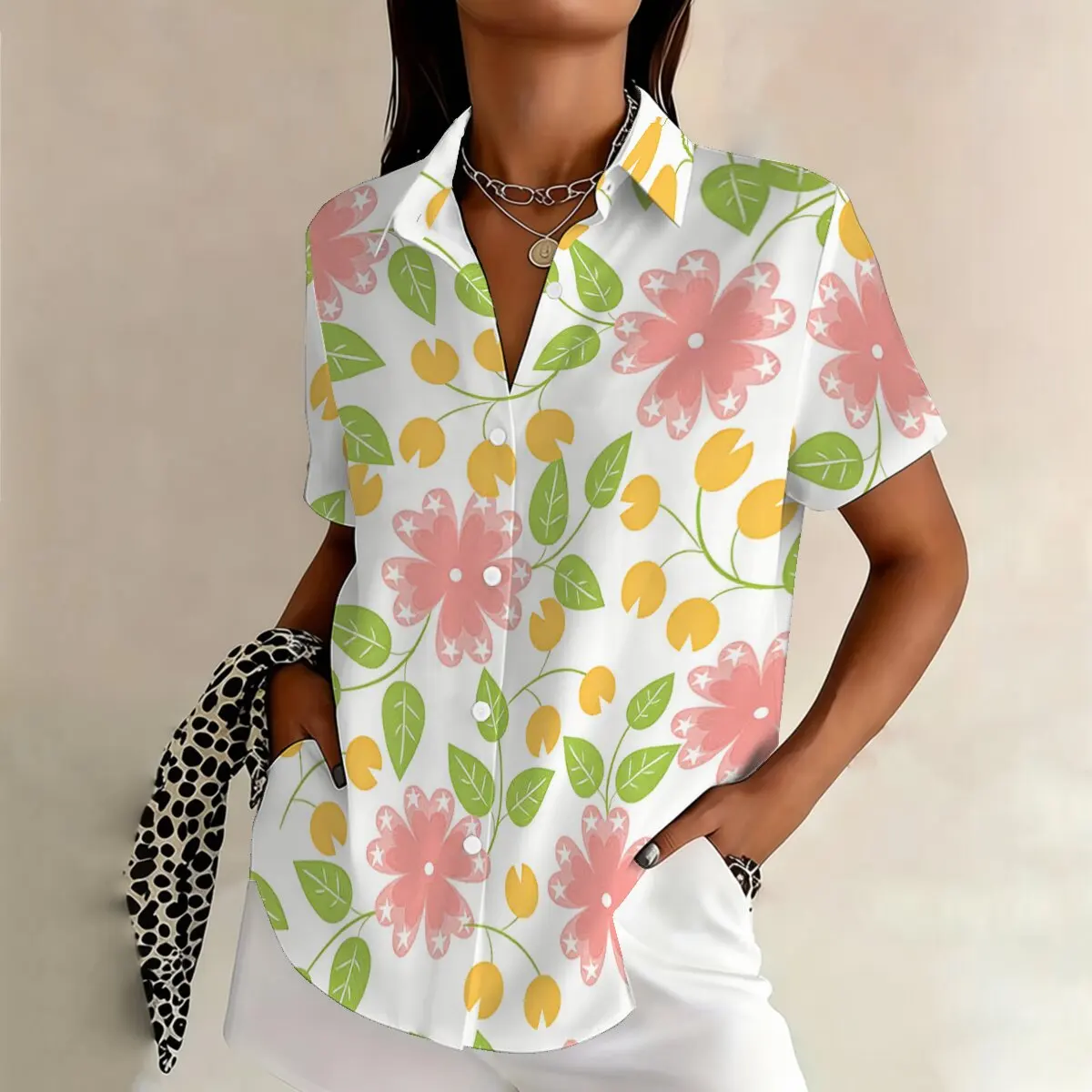 

Plus-size women's floral print short-sleeved shirt, loose and flowy, casual and slimming top