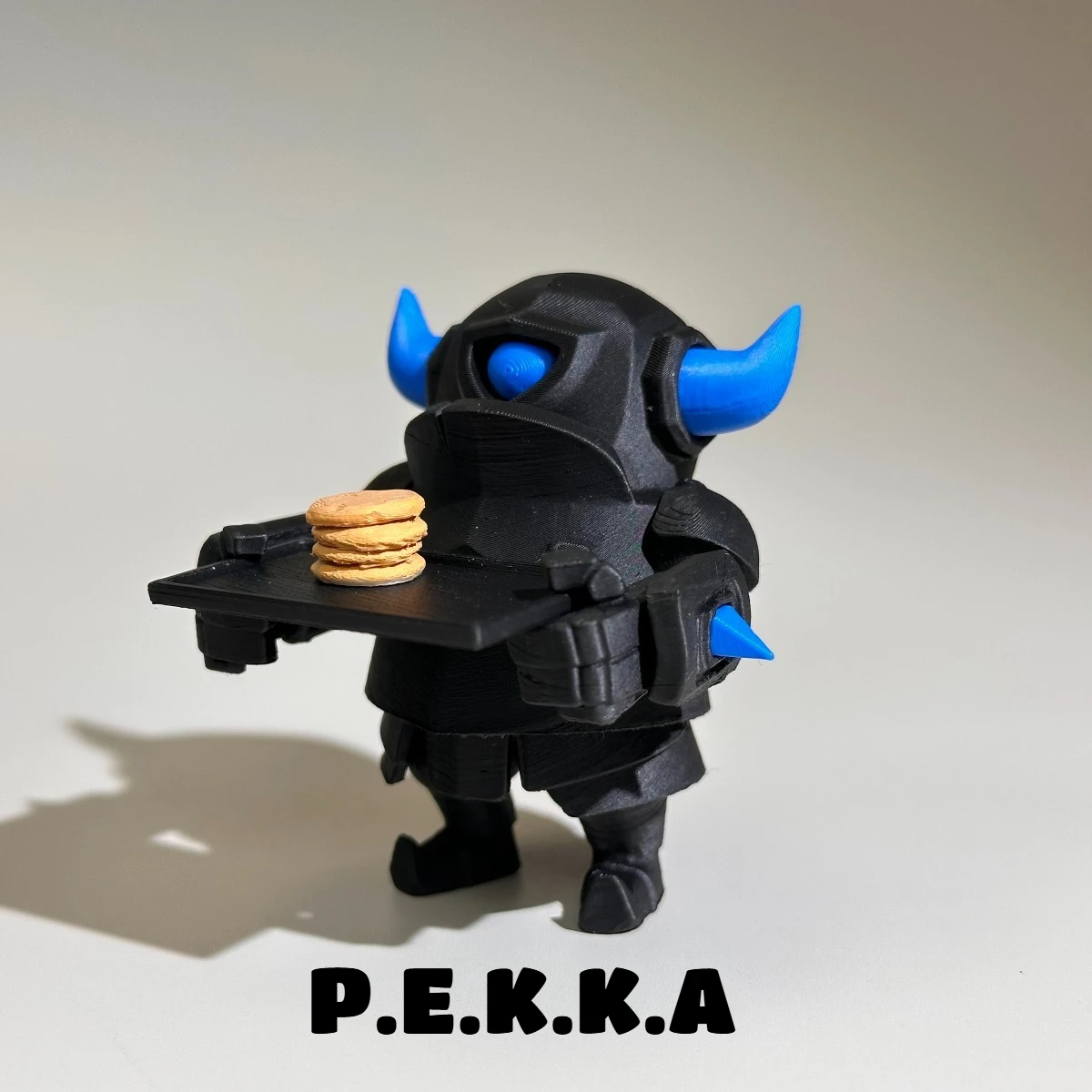 

Clash Royale P.E.K.K.A. with Pancake Original 3D Printed Mini Model Game Figure Collectible Desktop Decor Gift for Gamers