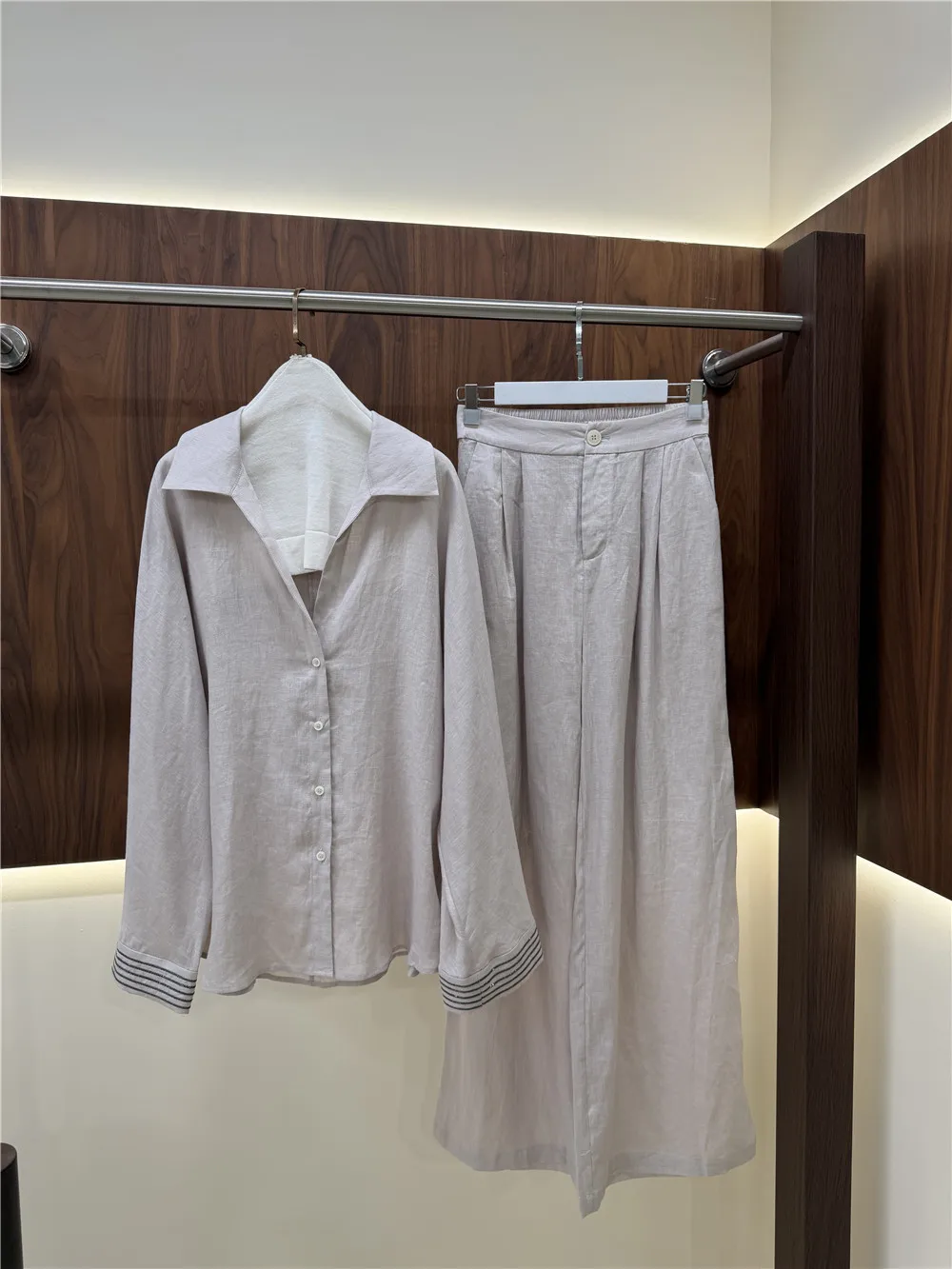 

100% Linen Women's Two-Piece Set: Long-Sleeve Shirt Top With Elastic-Waist Casual Pants
