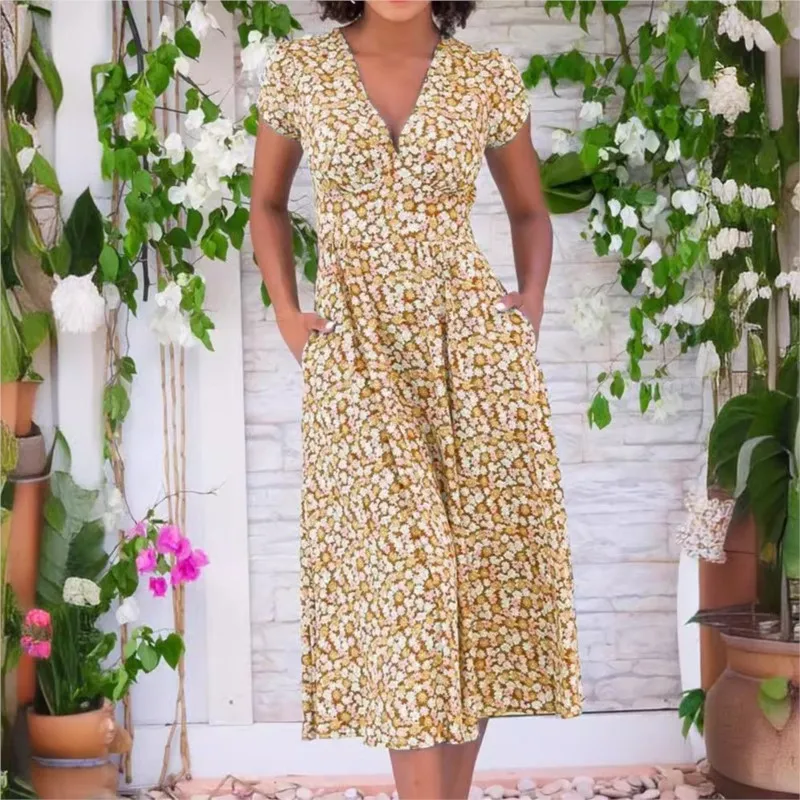 2025 Abito da donna con scollo a V bohémien con tasca stampata floreale Estate Nuovo abito lungo a trapezio elegante a maniche corte a vita media Y2k