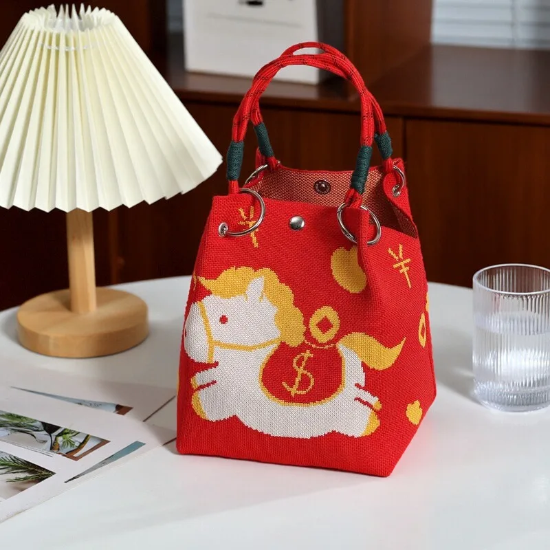 

2026 New Knitted Buet Handbag Women's Large Capaci Festive Red Handheld Bag Luy Year Wealth Attracting Gift Bag
