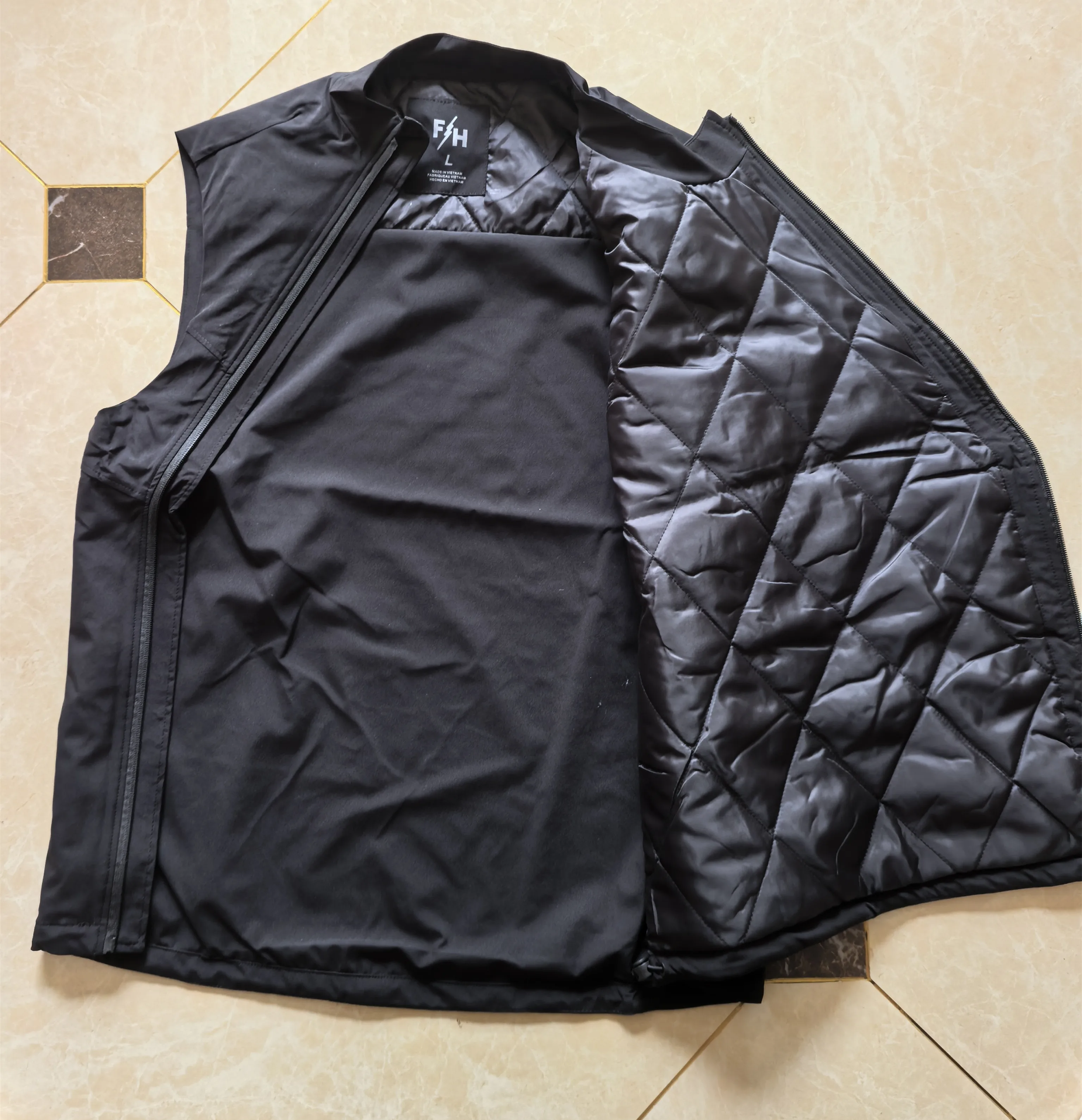 Thumbnail 4 - #86 Cheap Cycling Vests Worth Buying